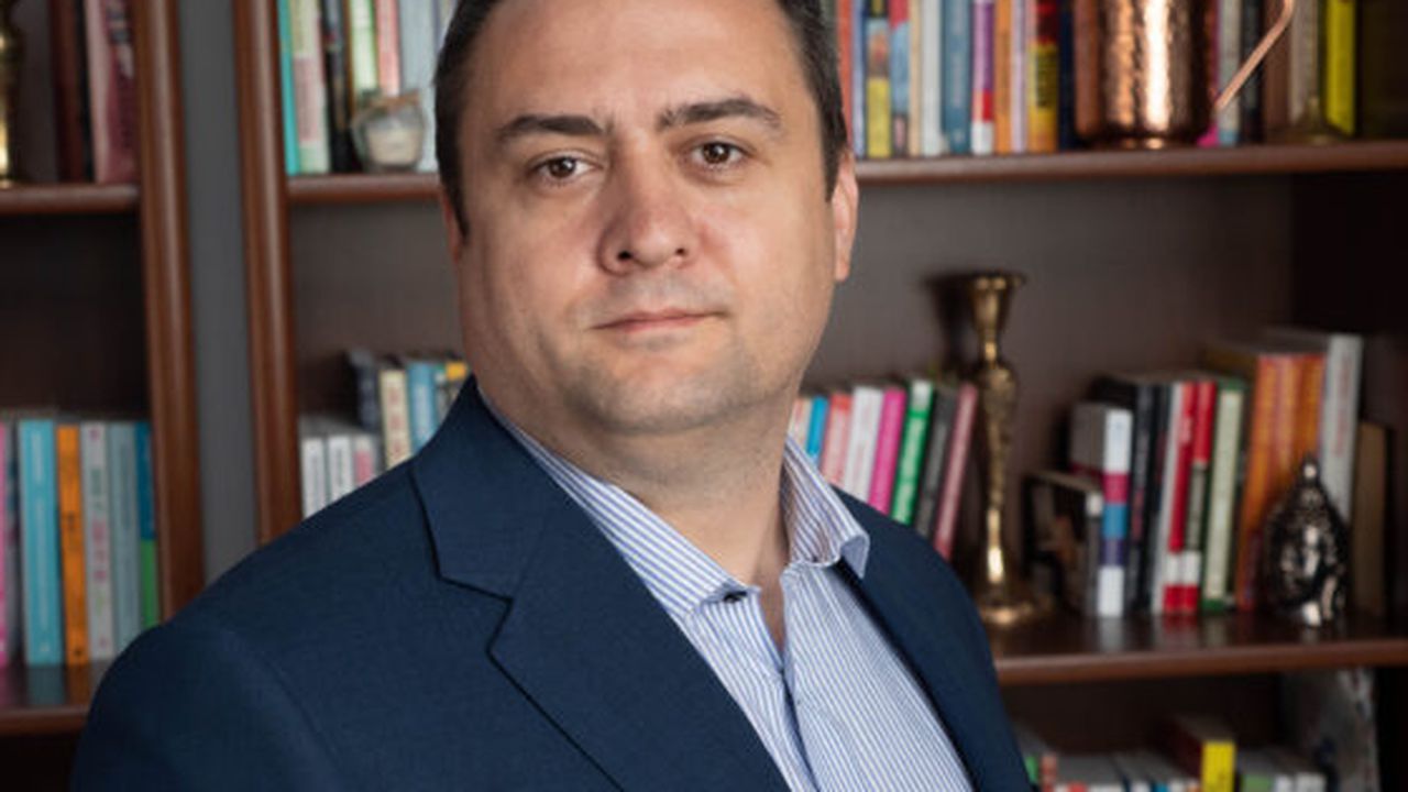 Adrian Dragomir CEO Termene.ro