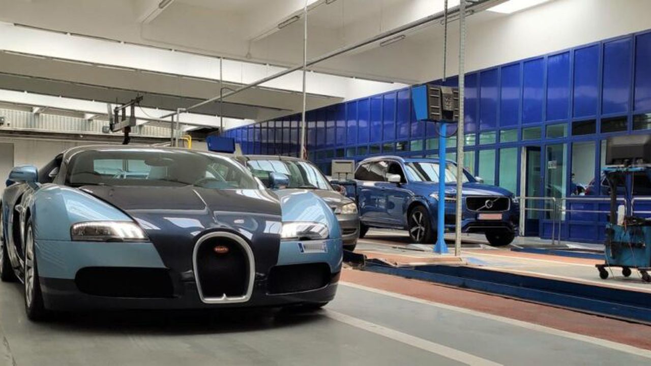 Bugatti Veyron - RAR 1
