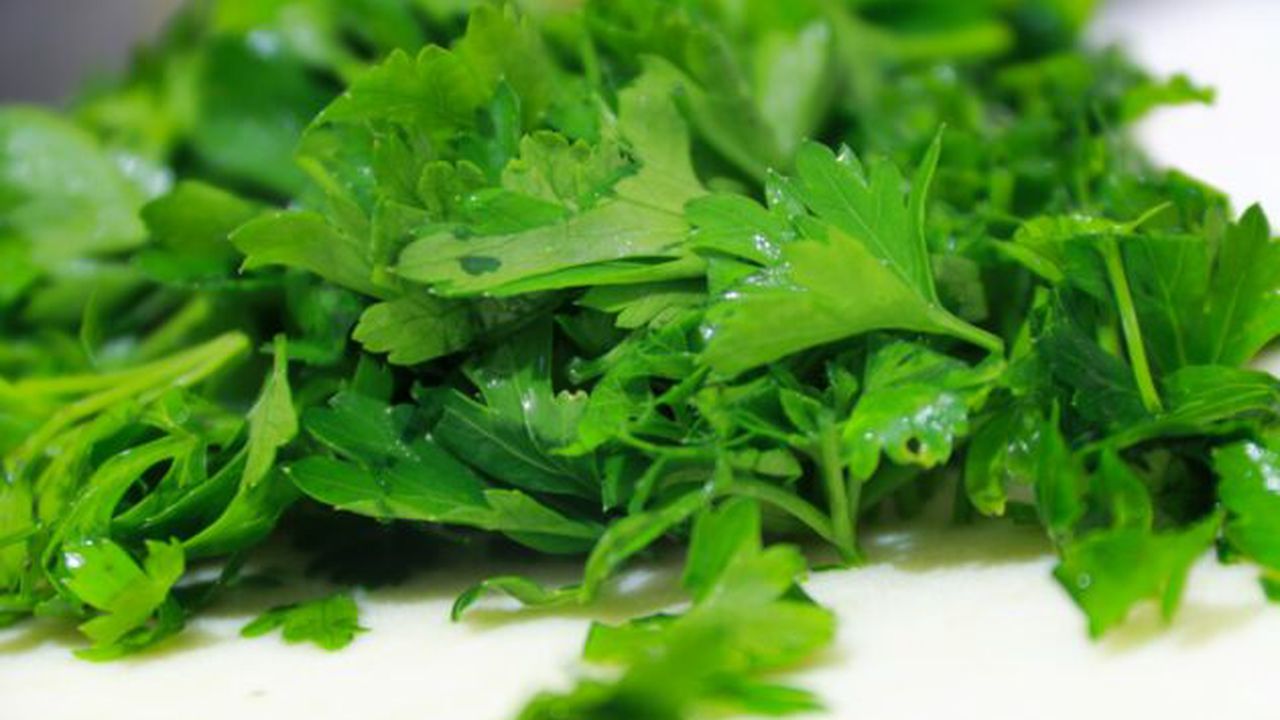vegetables_fruit_parsley-1208519.jpg!d