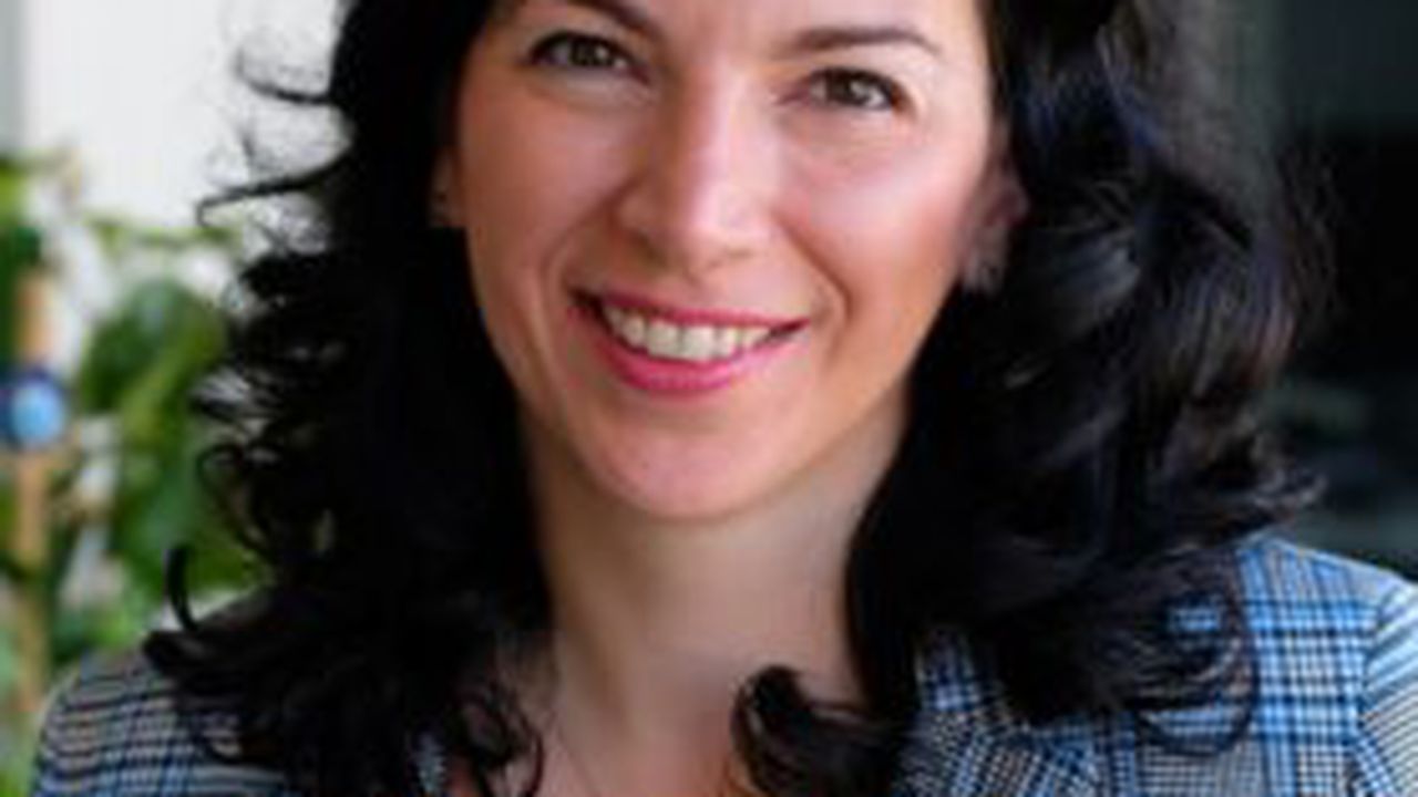 Silvia Mihailescu_Director marketing, comunicare si CSR ING Bank Romania (1)