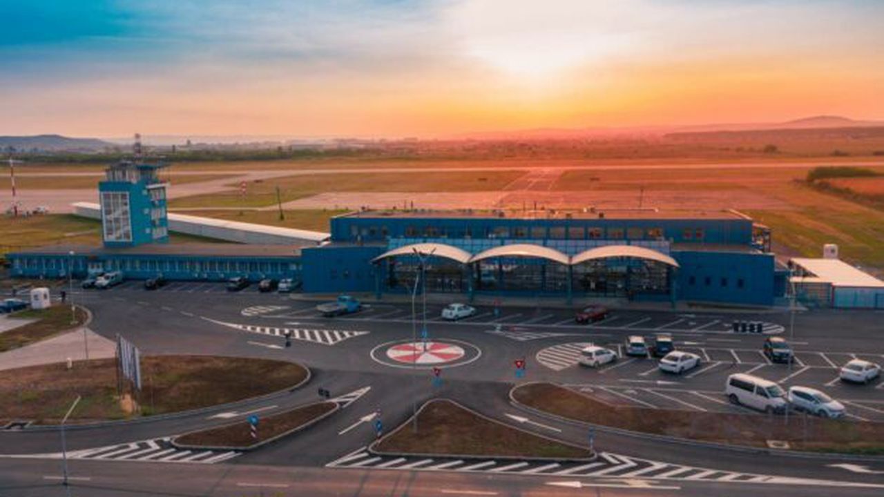 Aeroport Oradea Bihor linie aeriană