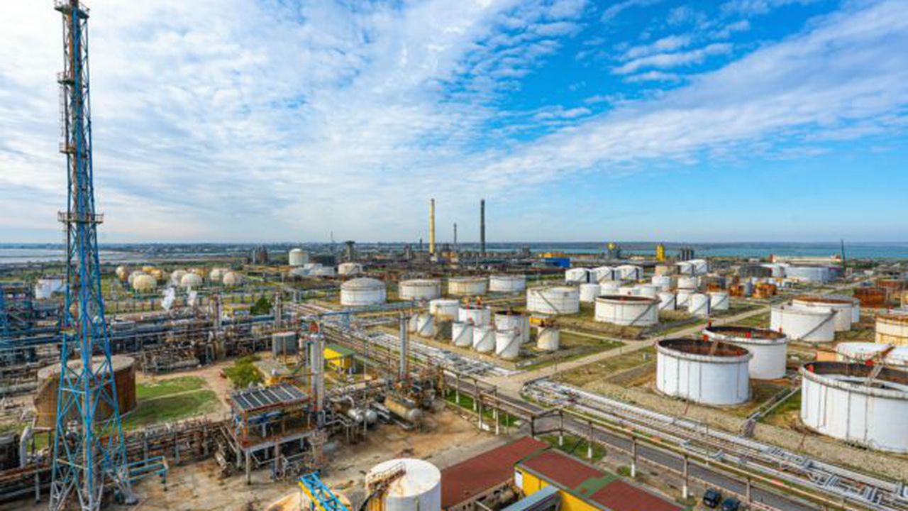 Rafinaria Petromidia Navodari