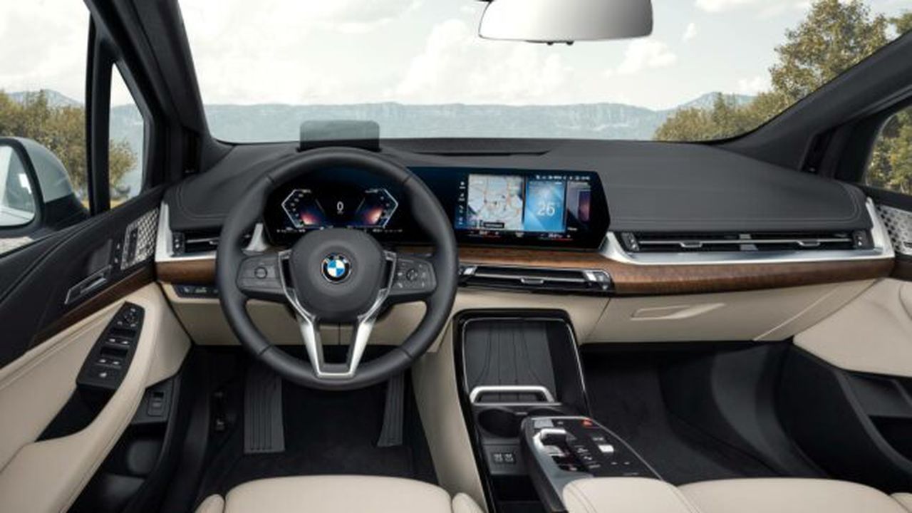 BMW Seria 2 Active Tourer (4)