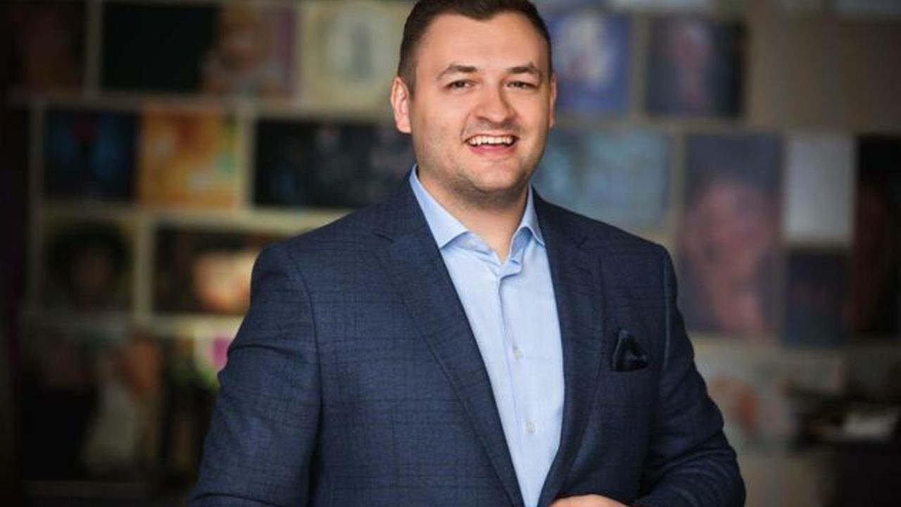 Dr. Ionut Leahu