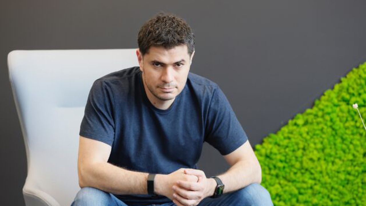 Ioan Iacob - FLOWX.AI