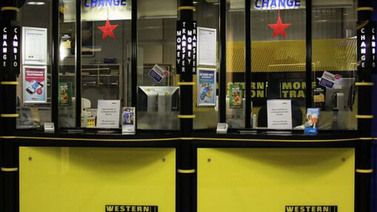 Western_Union_Schalter_am_Hauptbahnhof_Muenchen