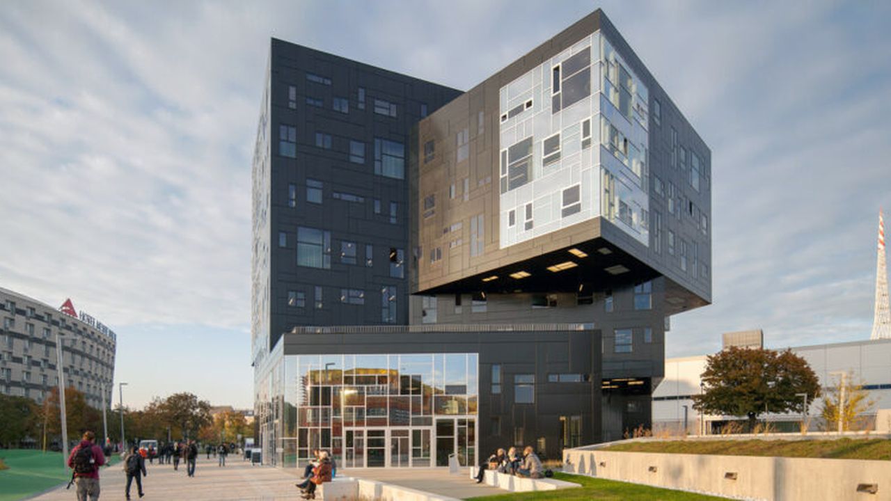 a2e39fda-6c3d-4b20-9cf1-a15300ea6542