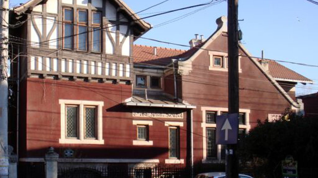 Muzeul_Storck_-_cladirea_2012.01.14