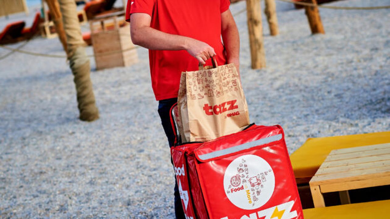 Tazz lansează livrarea direct pe plajă în Mamaia și Constanța_2