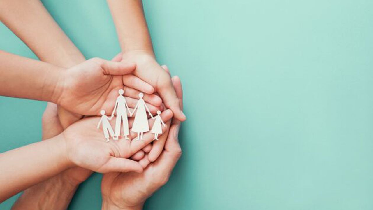 family-7190618_960_720