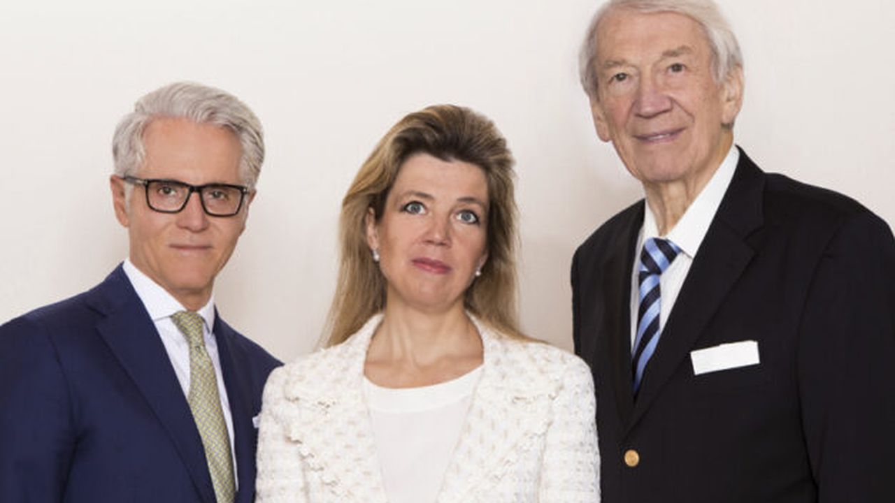 proprietari grup Bauer