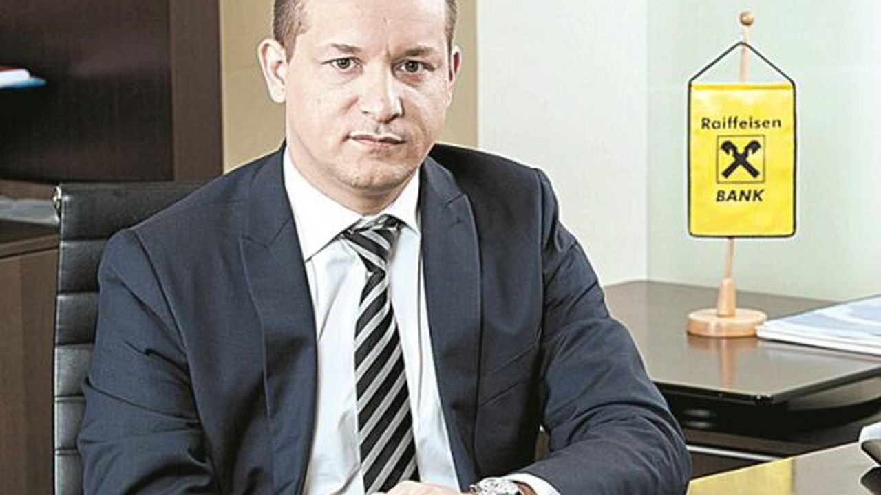 5cristian-sporis-raiffeisen