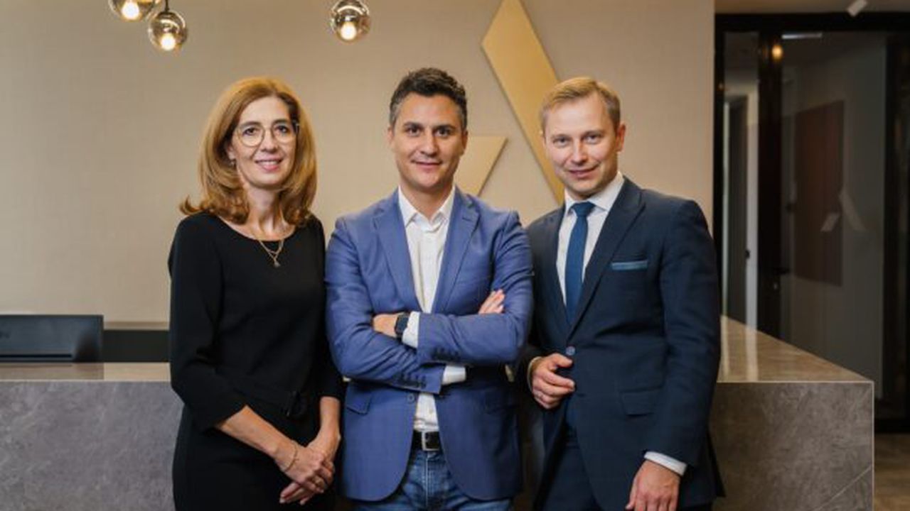 Aleksandra Zawadzka&Daniel Nicolae&Edgar Kolesnik