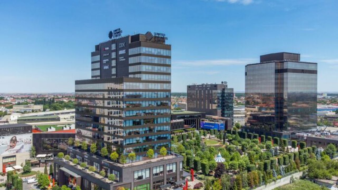 Ansamblul mixt Iulius Town Timisoara