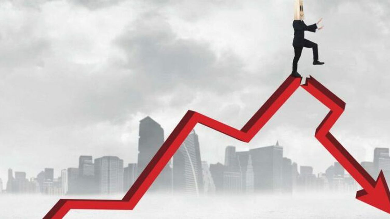 avertisment financiar