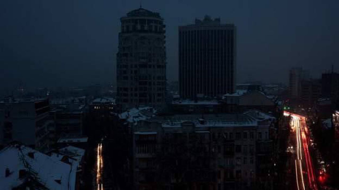 Kiev in intuneric