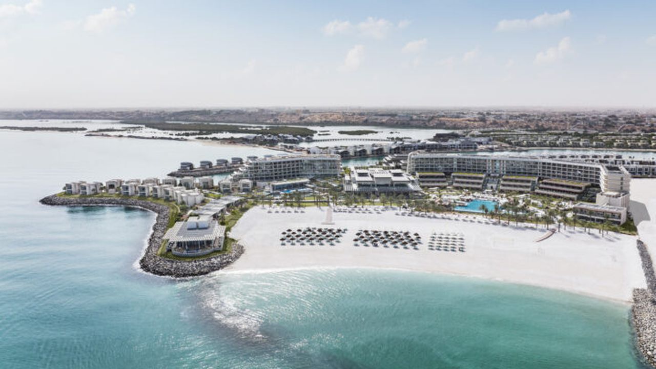 Resort Overview from the sea