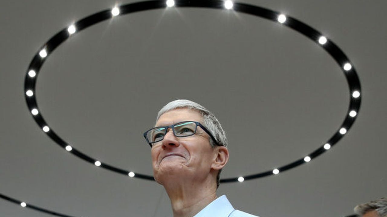 Tim Cook