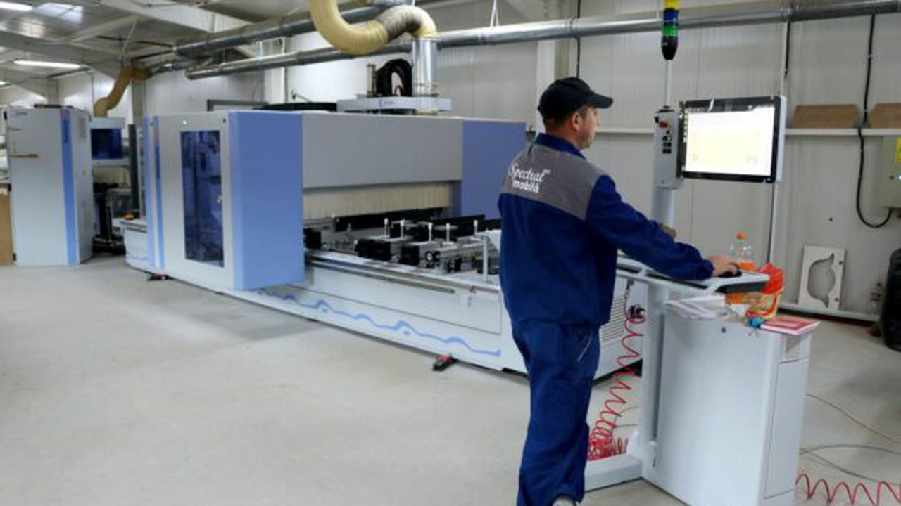 Fabrica Spectral Mobila