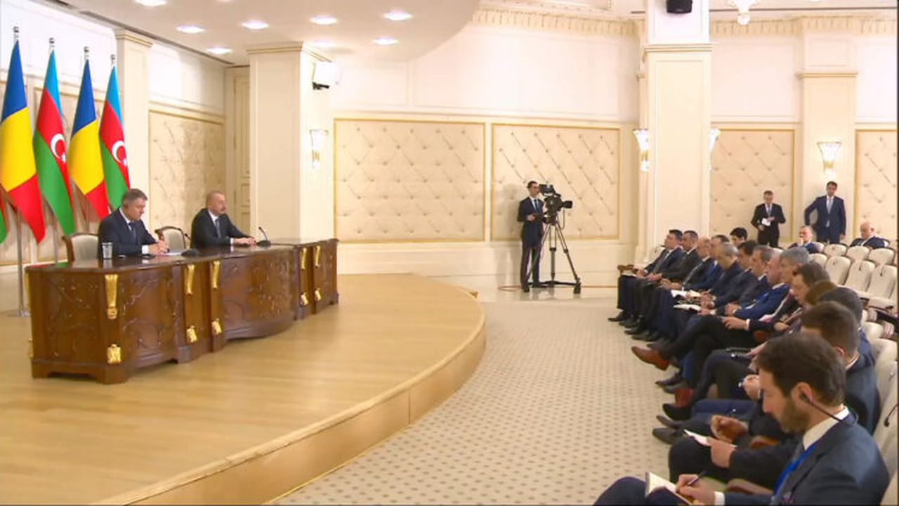 Iohannis Azerbaidjan