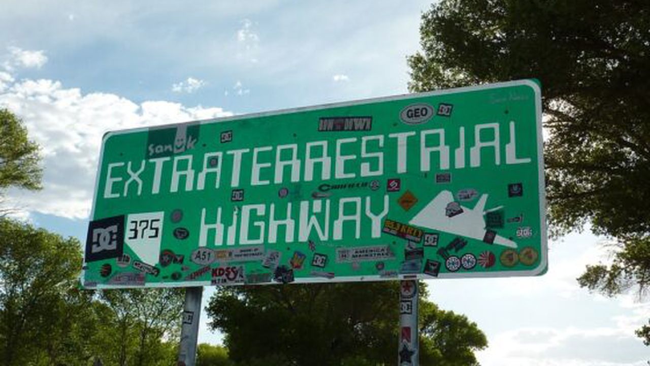 alien-226244_960_720