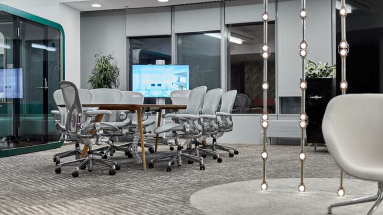 workspace-studio-office_img_6767