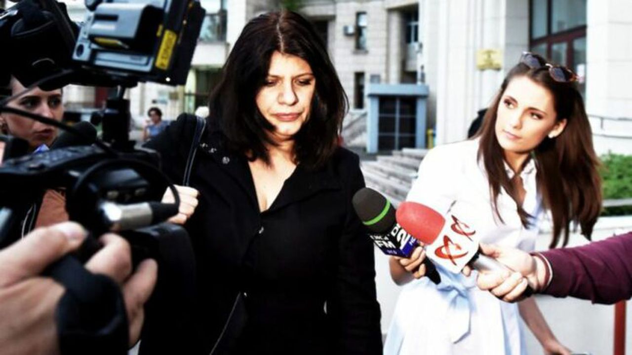 flori_dinu_hexi_pharma_27533600-693x420