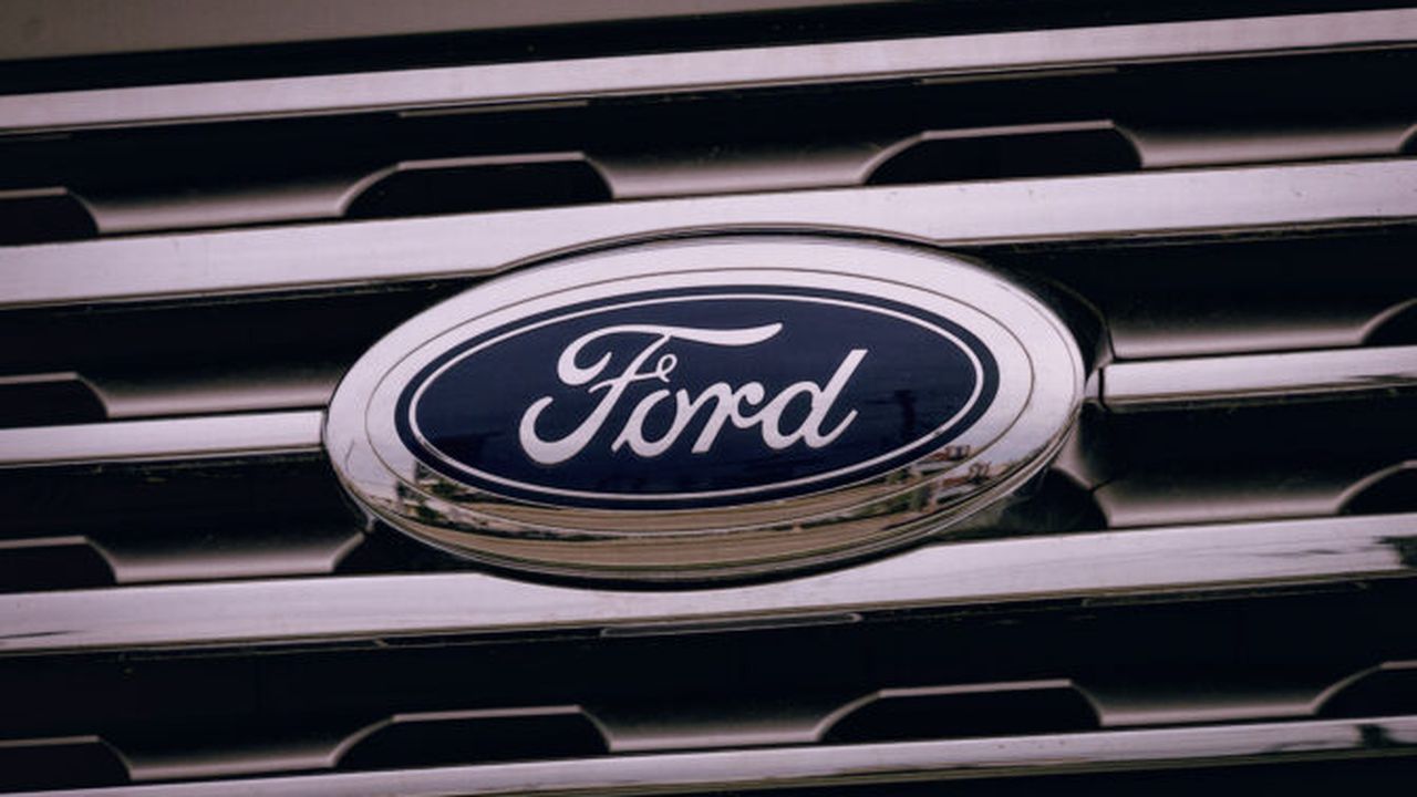 Ford Logo on New Car Grille