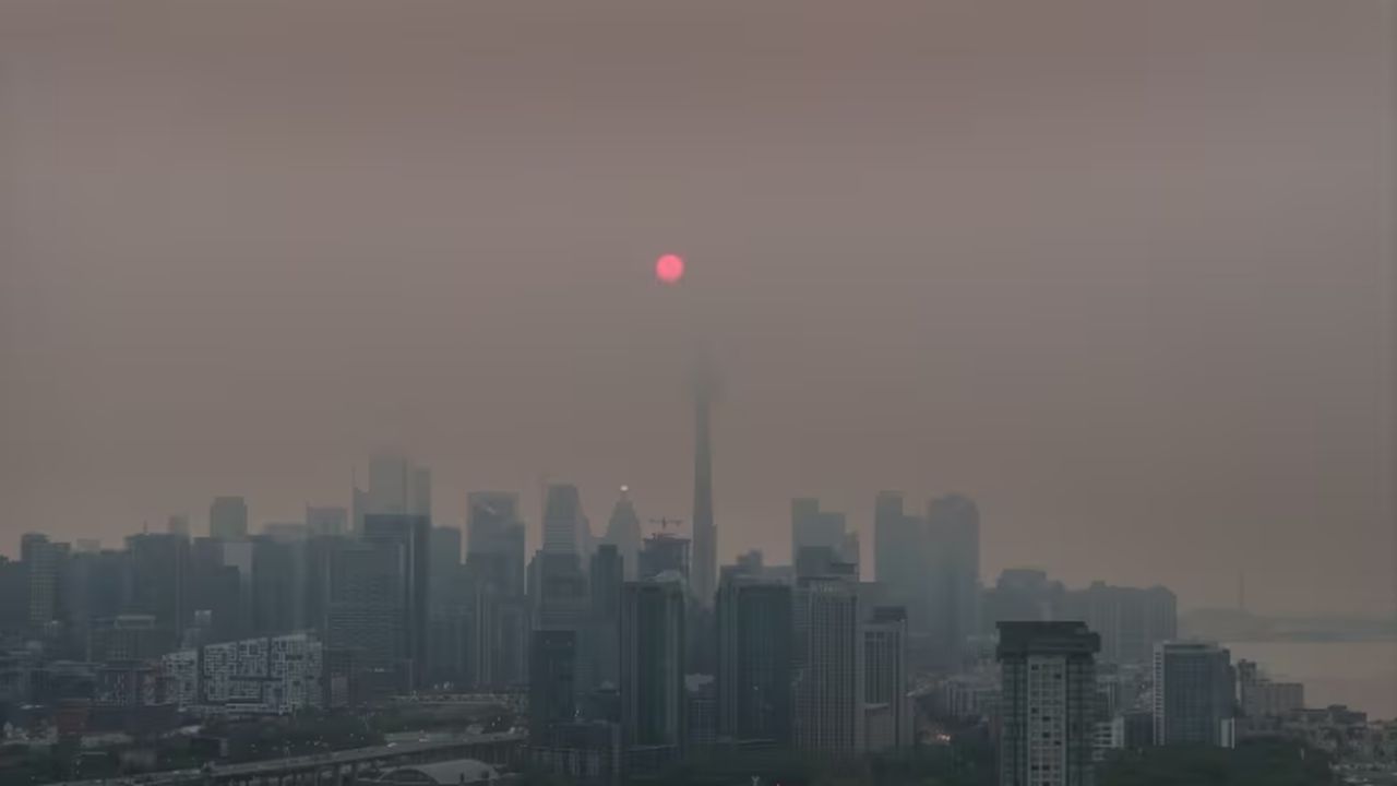 Smog Toronto