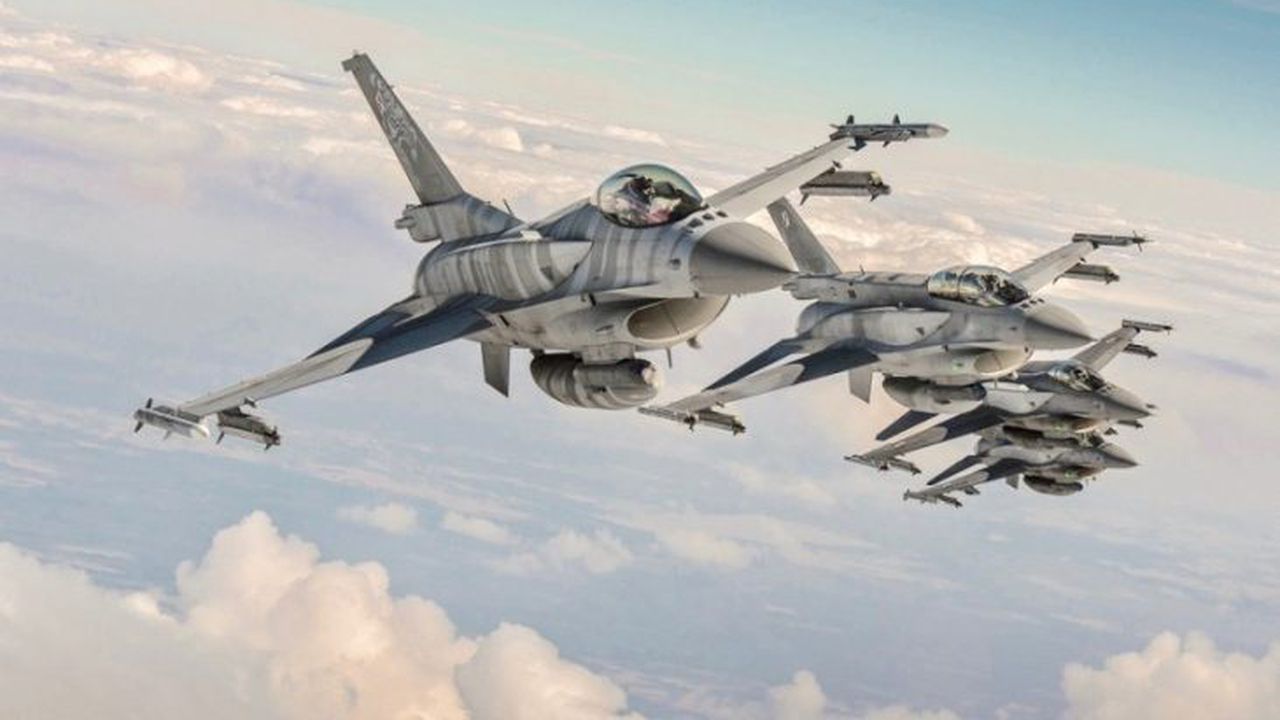 f 16 polonia 53576564535