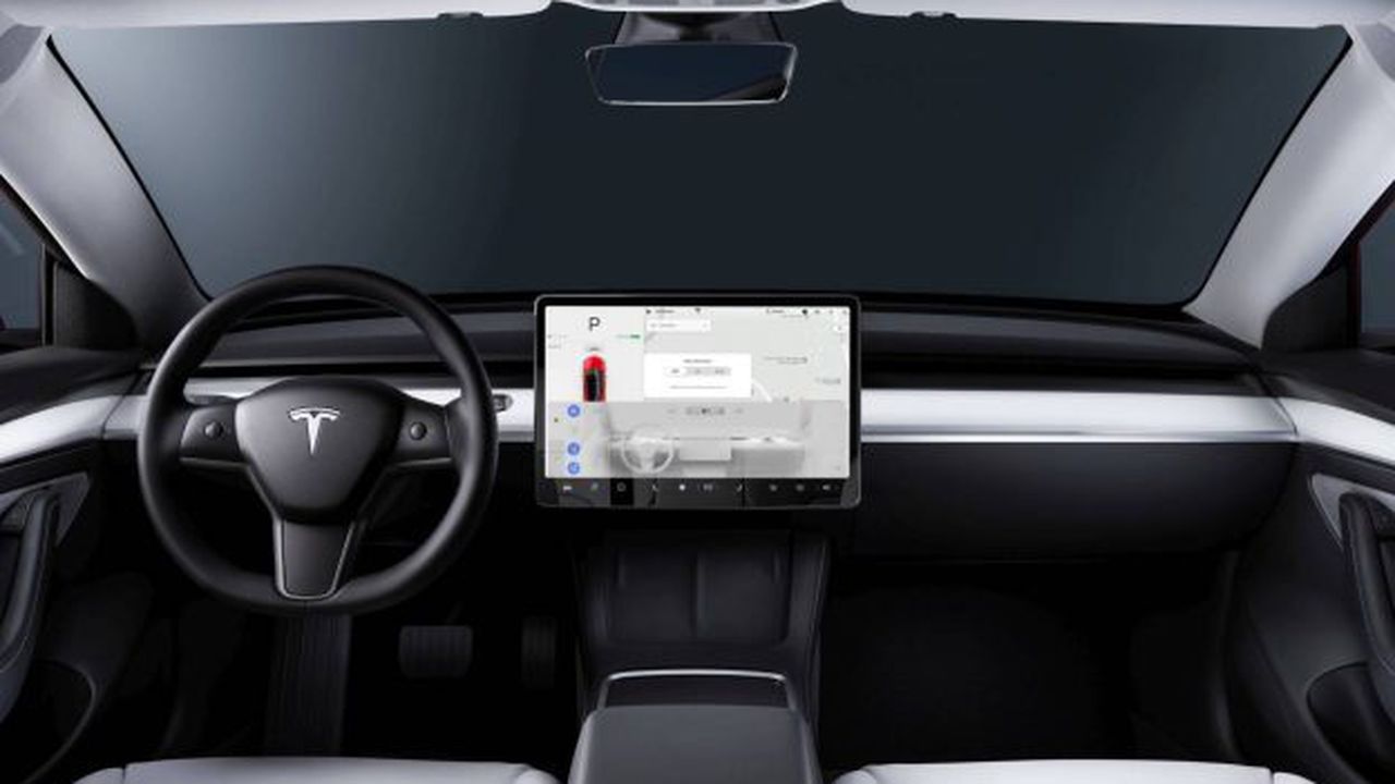 Tesla Model 3 2023 (3)