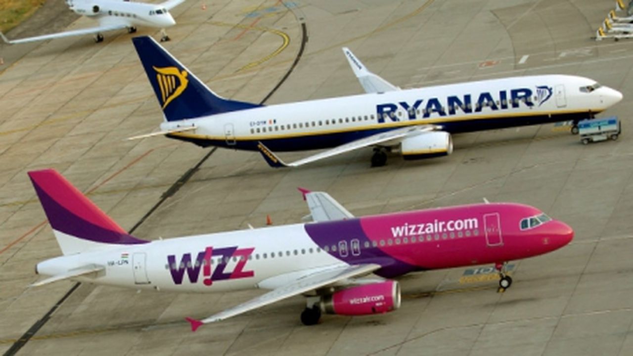 wizz air ryan air 876543567