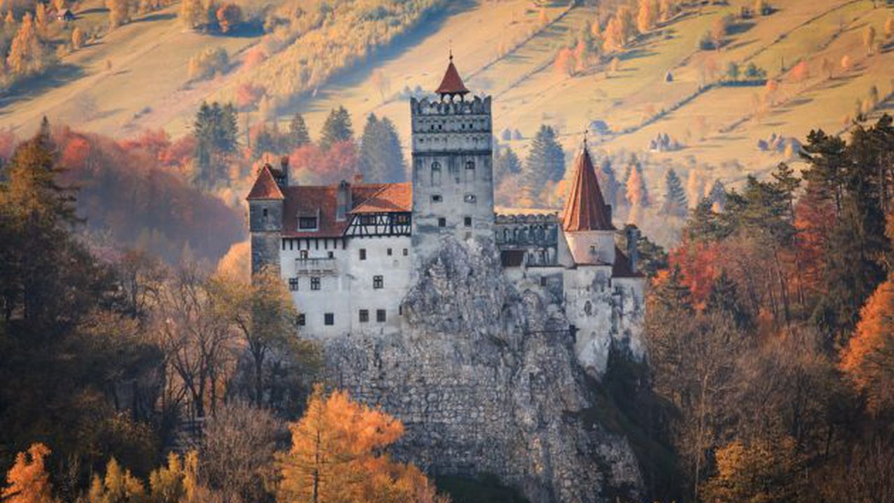 Europe,,Transylvania,,Romania,,13th,Century,Castle,Bran,,Associated,With,Vlad