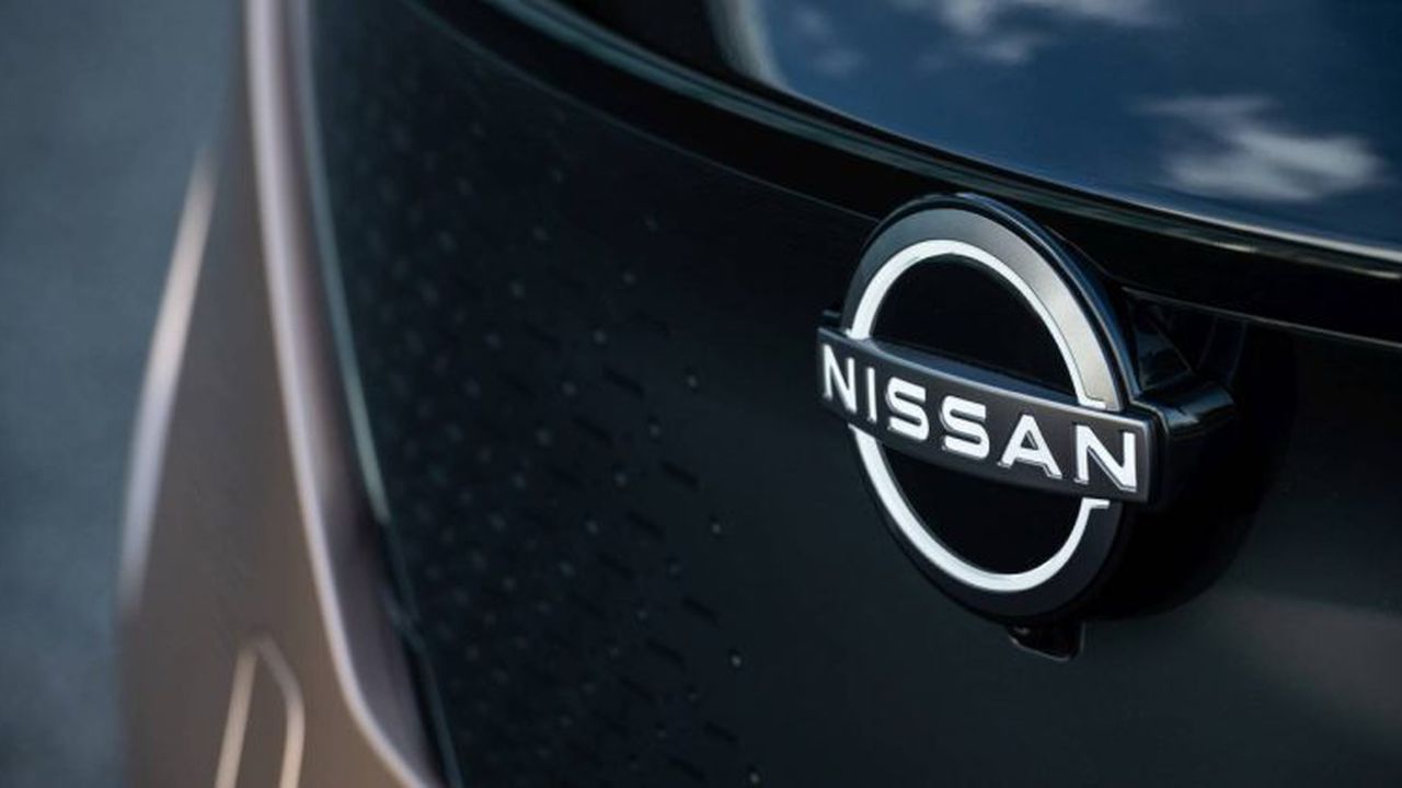 Nissan logo