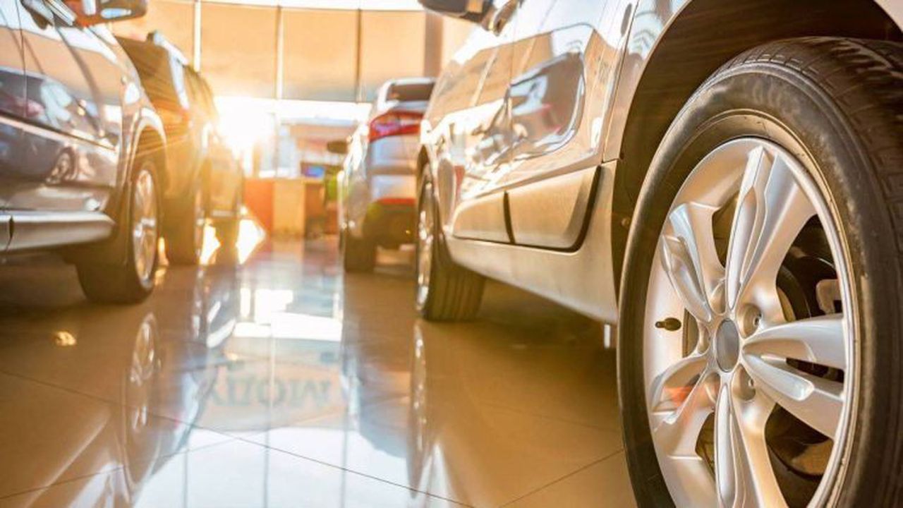 Piața-auto-România-delaer-înmatriculari-showroom-mașini noi autoturisme Rabla autovit