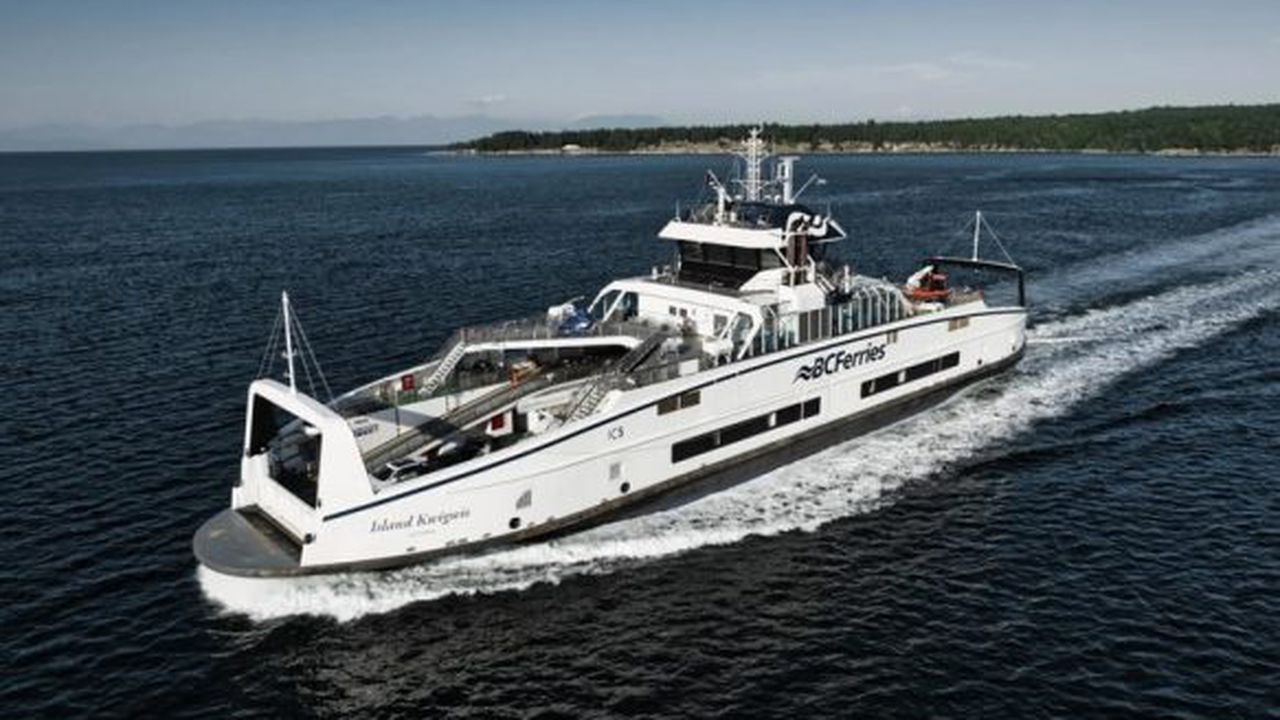 Feribot electric Damen Shipyards