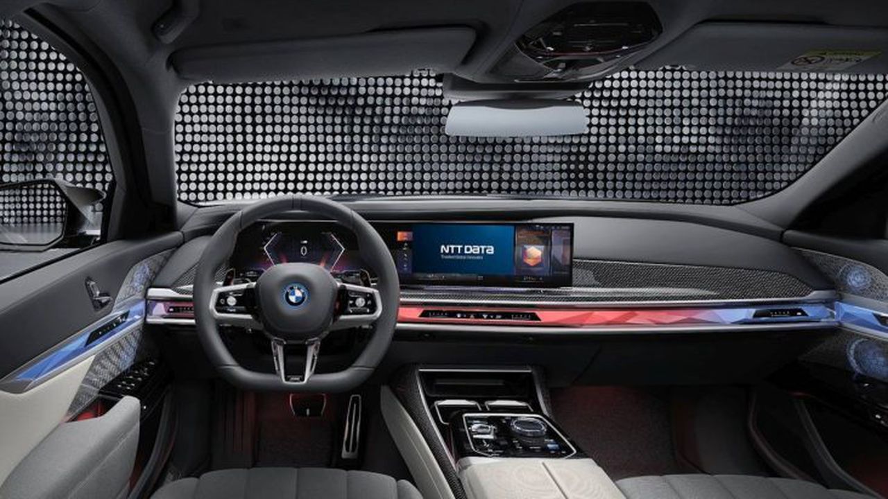 BMW Group - NTT DATA (c) LifeNews.ro