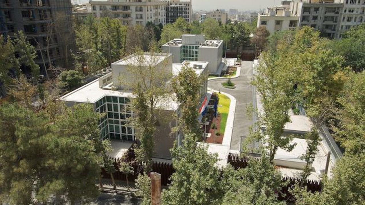 Ambasa Olandei in Iran