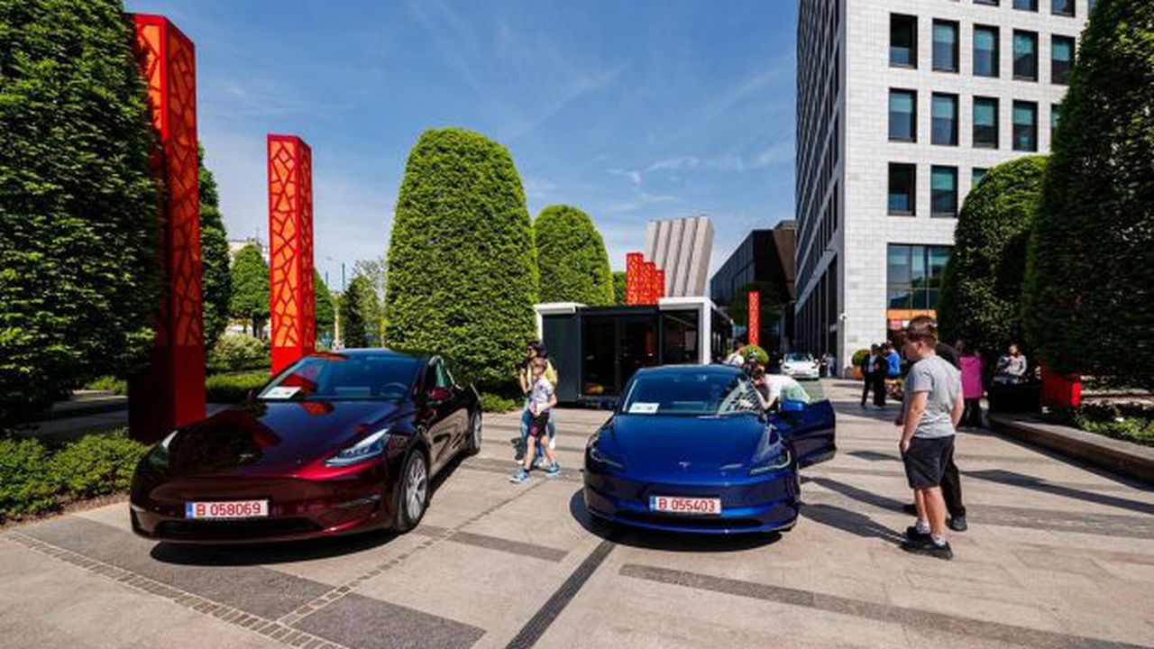 Tesla Pop-Up Store Timisoara (foto: (c) Iulius Town)