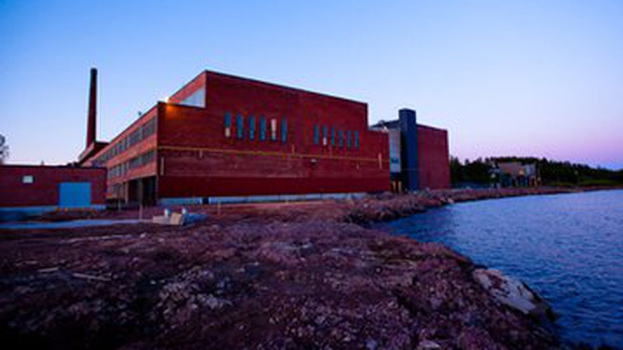 Google-Hamina-paper-mill.width-358