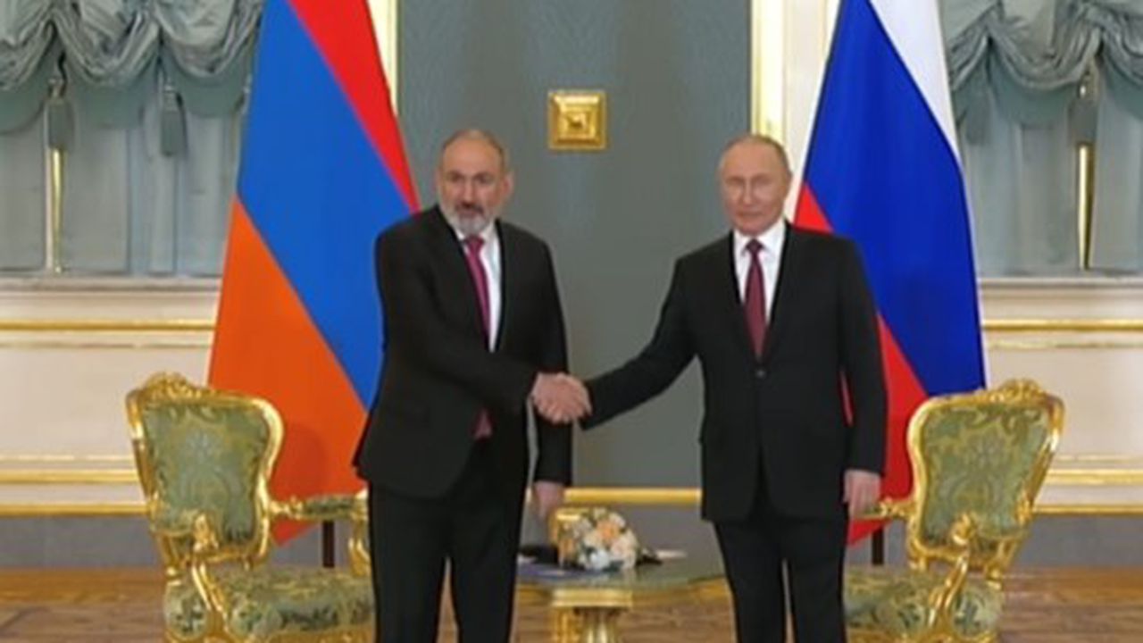 putin nikol pashinyan armenia 53465