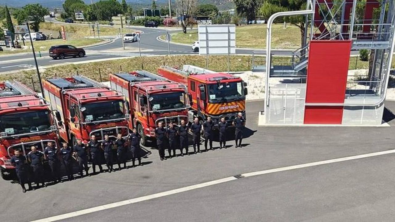 Pompieri romani Franta