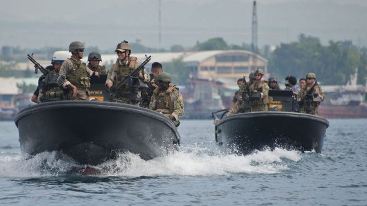 Nave filipineze de război