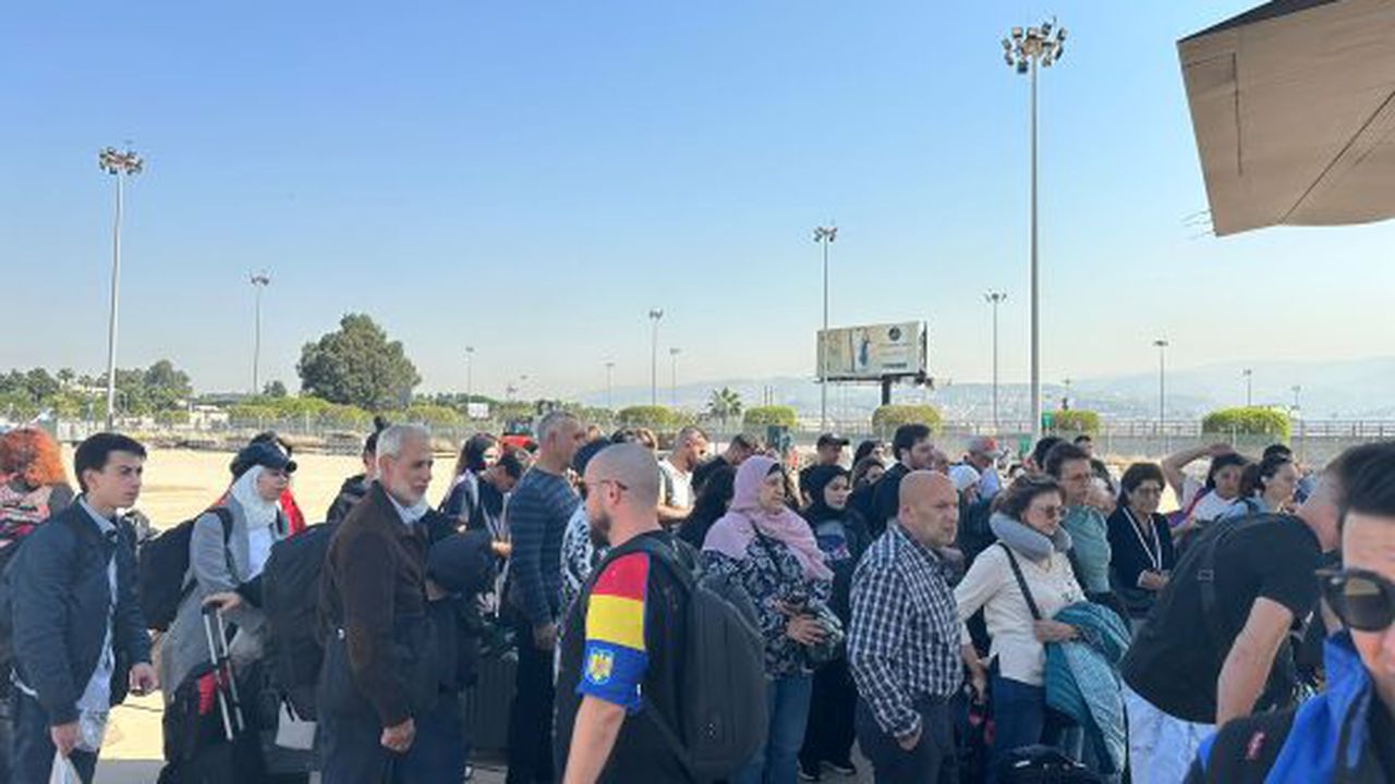 Romani repatriati din Liban