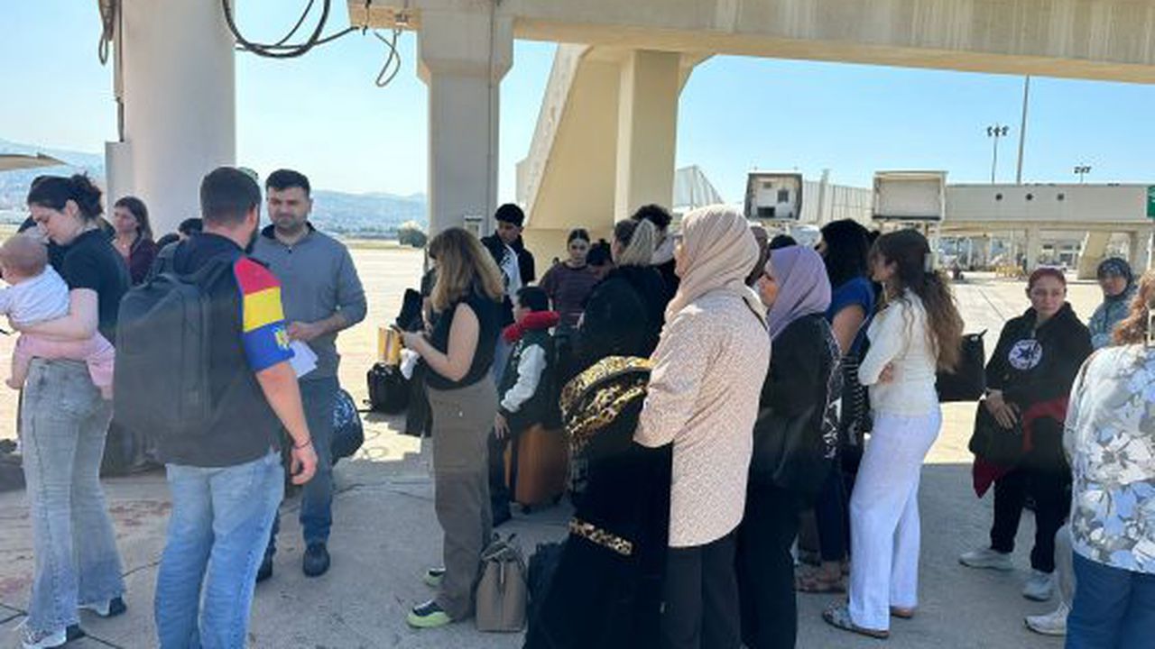 Romani repatriati din Liban