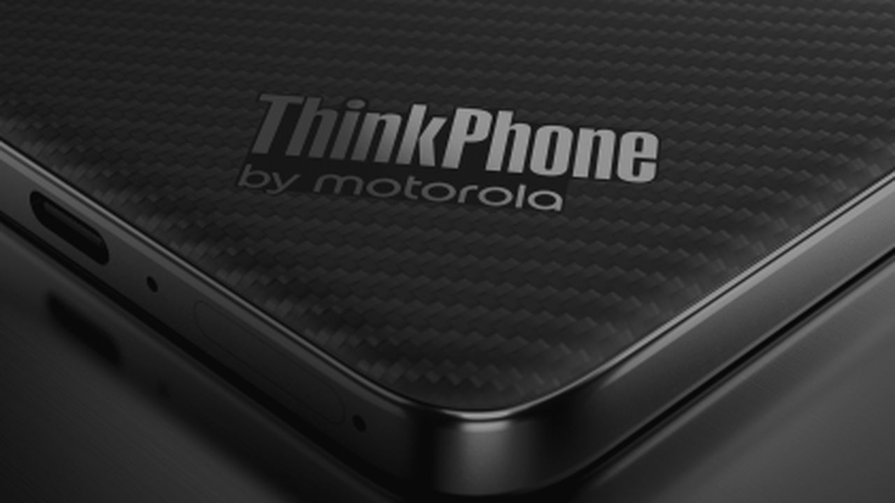 ThinkPhone motorola