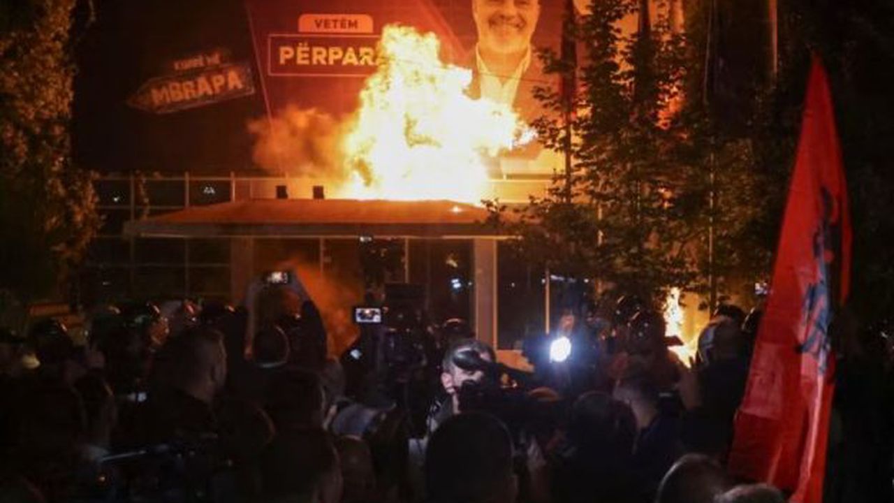 albania proteste tirana 54657