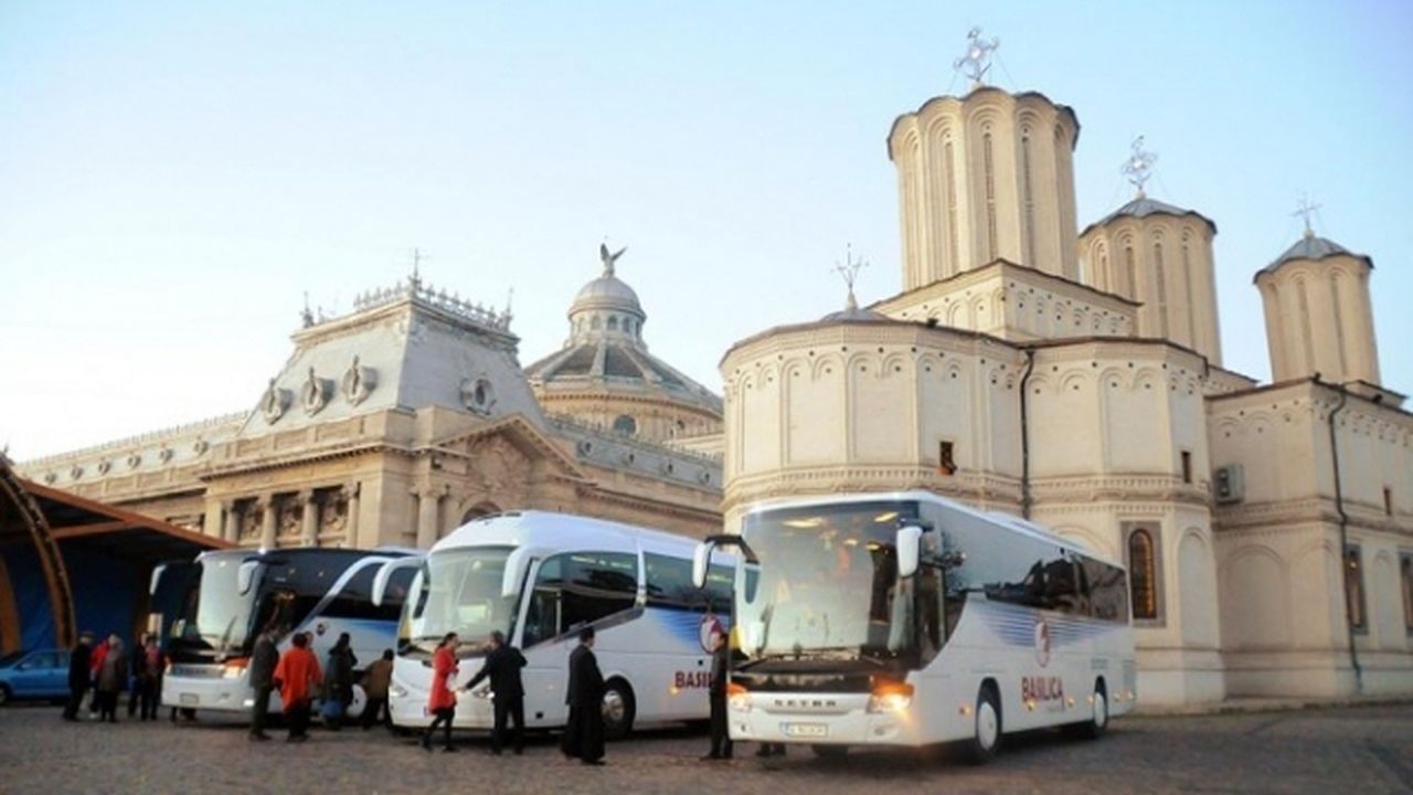 biserica 345678765432