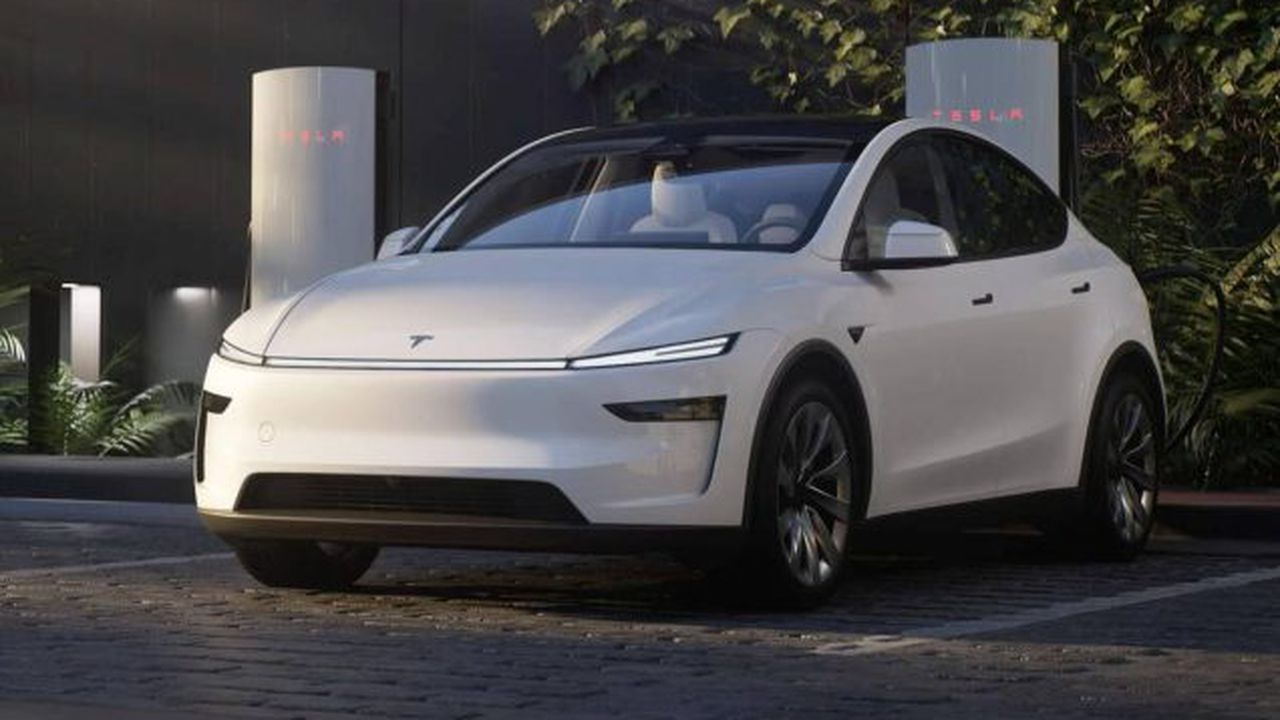 Tesla Model Y 2025