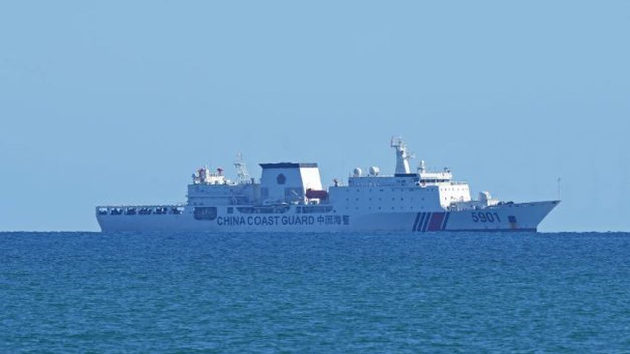 nava monstru china ccg 5901
